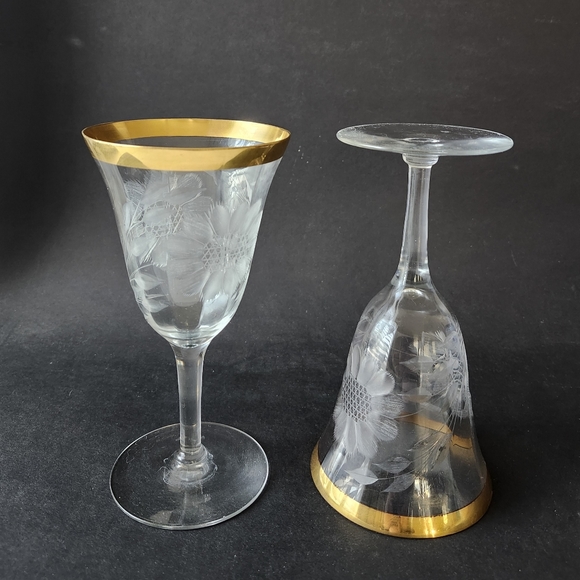 Set of 2 VTG 24K Gold Banded Etched Sun Flower Wine Glasses,  Crystal barware - Picture 6 of 11